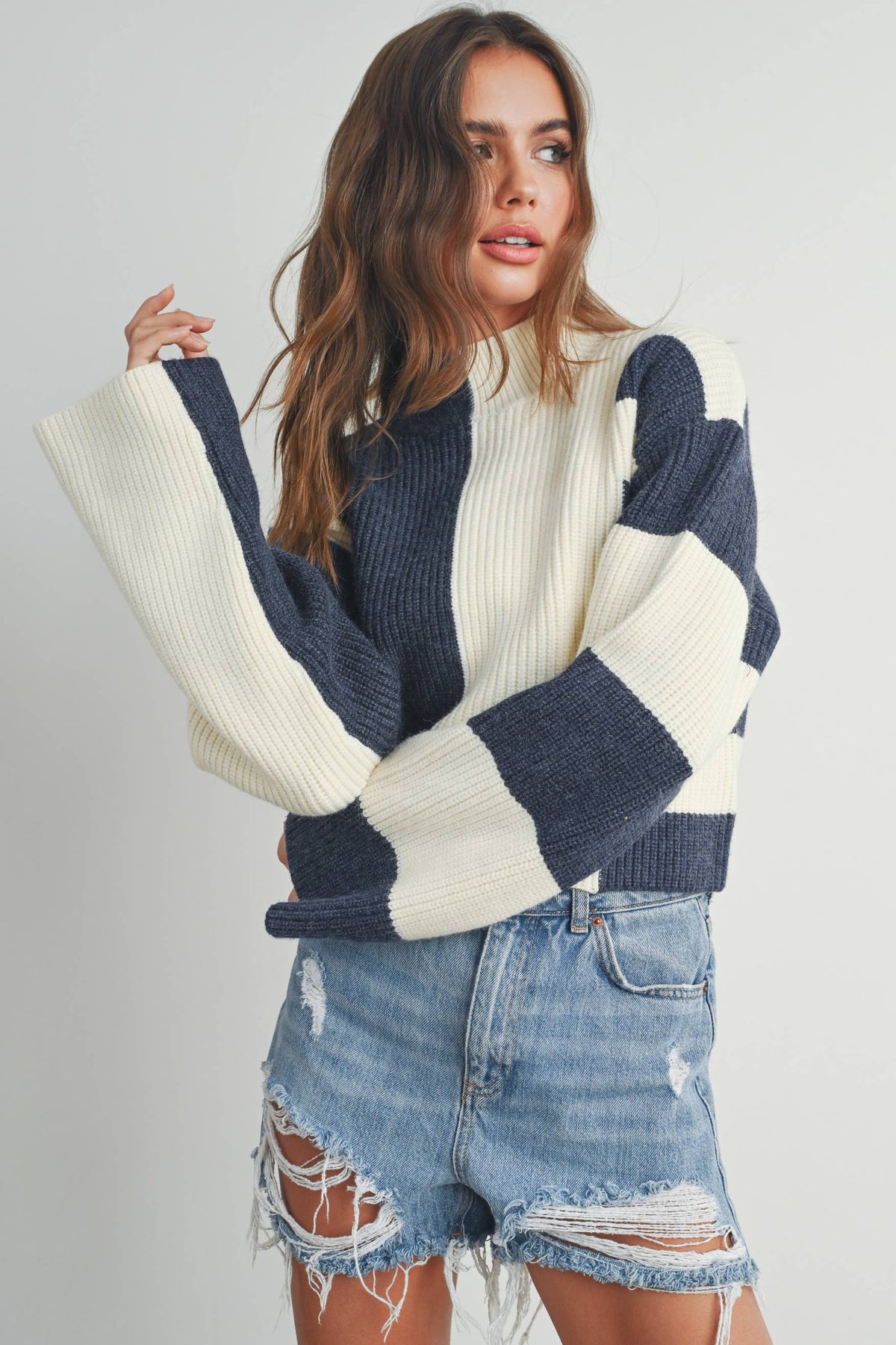 Color Block Mock Turtleneck Sweater - BMW7161